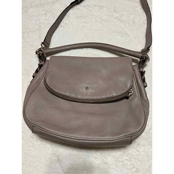 Kate Spade purse  - Picture 1 of 16